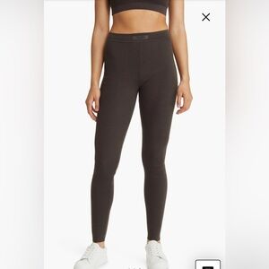 FEAR OF GOD ESSENTIALS Black Rib Leggings